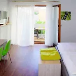 Wollscheid Guest house 2*