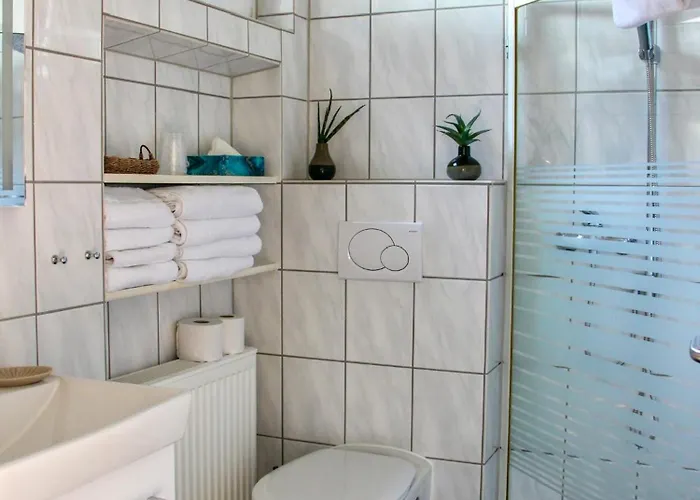 Casa de hóspedes Wollscheid 2*